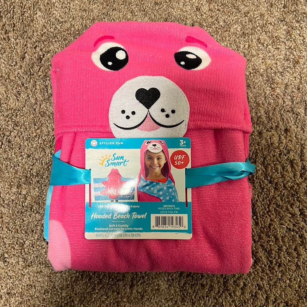 Sun Smart Brand hooded towel NWT!!!
